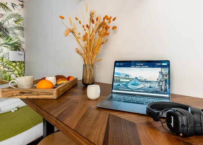 Unique Studio - Central Area